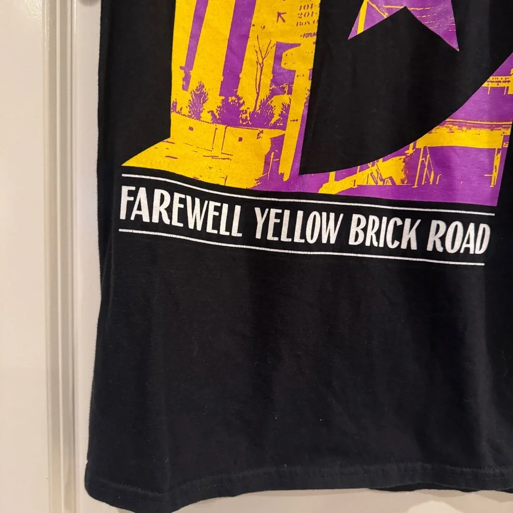 Farewell Yellow Brick Road Black T-Shirt THE FORUM FAREWELL 2019 ELTON JOHN S - Picture 6 of 9